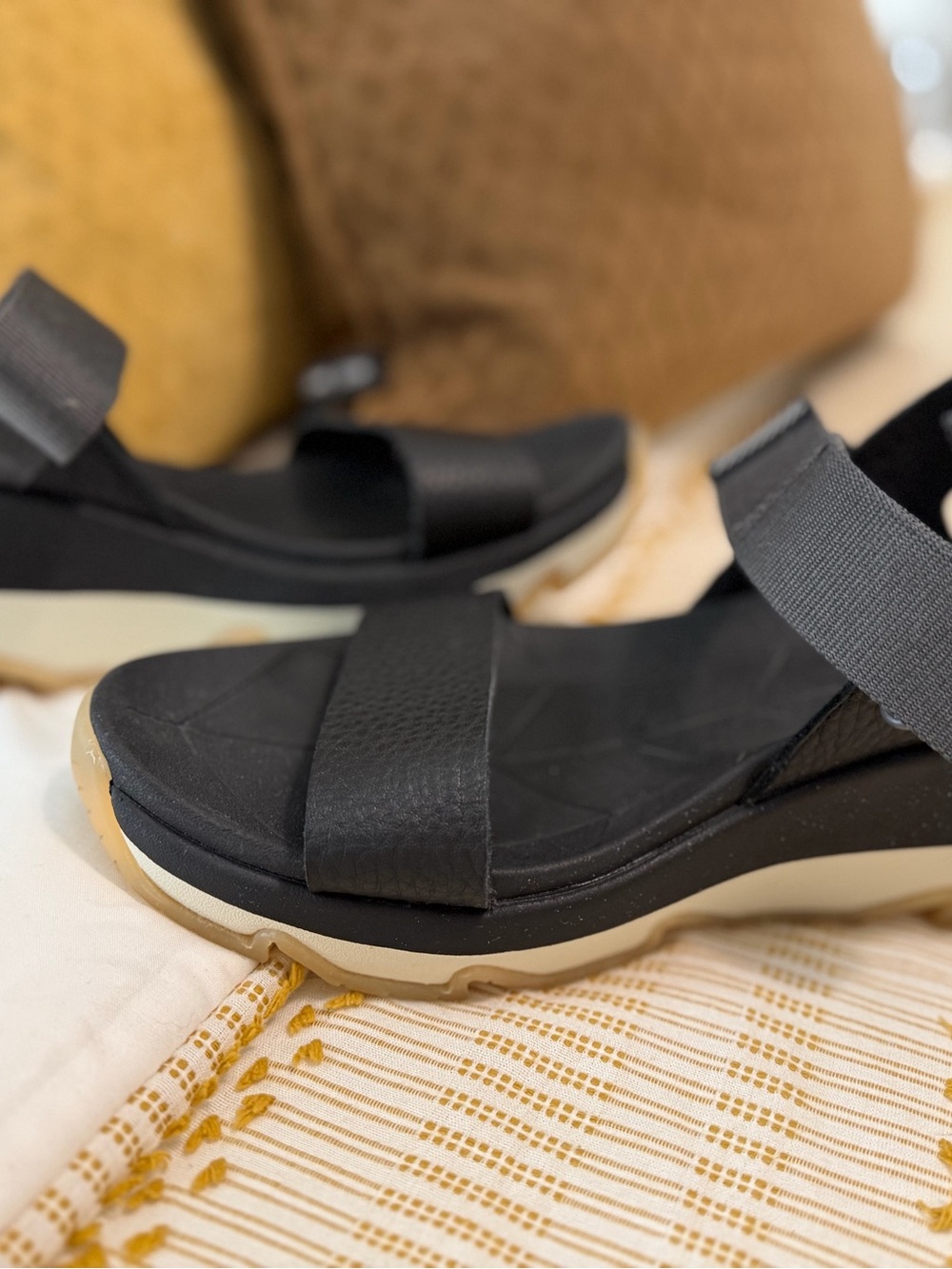 SPYDER Black Platform Sport Sandals with Chunky Cream Sole - Picture 6 of 6